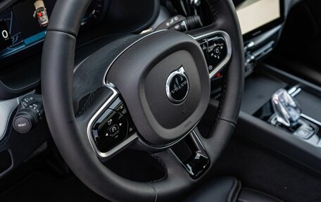 Volvo XC60 II, 2025 год, 9 000 000 рублей, 16 фотография