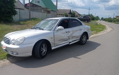 Hyundai Sonata IV рестайлинг, 2005 год, 210 000 рублей, 3 фотография