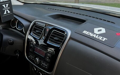 Renault Logan II, 2019 год, 569 000 рублей, 15 фотография