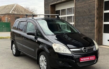 Opel Zafira B, 2008 год, 695 000 рублей, 1 фотография
