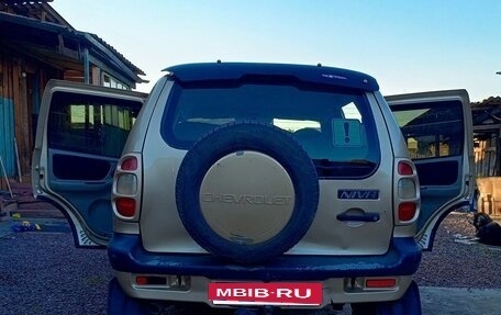 Chevrolet Niva I рестайлинг, 2006 год, 355 000 рублей, 6 фотография