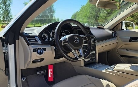 Mercedes-Benz E-Класс, 2013 год, 2 150 000 рублей, 24 фотография