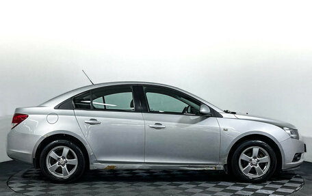 Chevrolet Cruze II, 2010 год, 420 000 рублей, 5 фотография