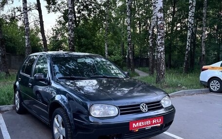 Volkswagen Golf IV, 2003 год, 175 000 рублей, 3 фотография