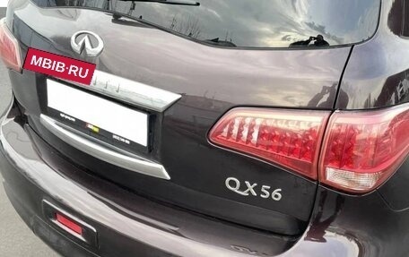 Infiniti QX56, 2012 год, 1 800 000 рублей, 19 фотография