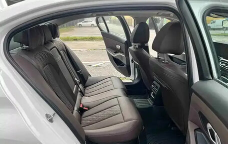 BMW 3 серия, 2023 год, 3 240 000 рублей, 15 фотография