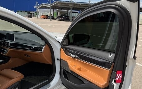 BMW 7 серия, 2021 год, 7 150 000 рублей, 13 фотография