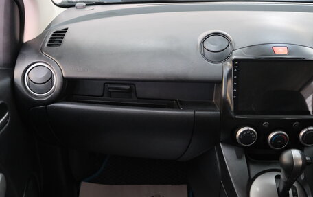 Mazda Demio III (DE), 2011 год, 699 000 рублей, 17 фотография