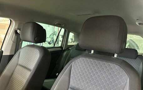 Volkswagen Tiguan II, 2019 год, 2 350 000 рублей, 7 фотография