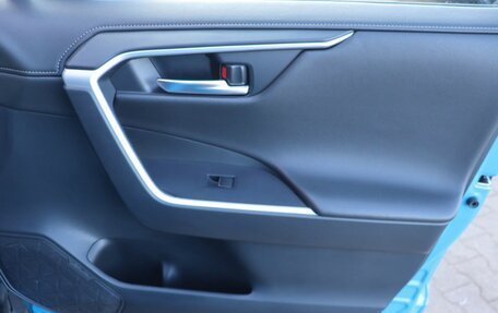 Toyota RAV4, 2021 год, 3 119 000 рублей, 13 фотография