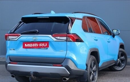 Toyota RAV4, 2021 год, 3 119 000 рублей, 4 фотография