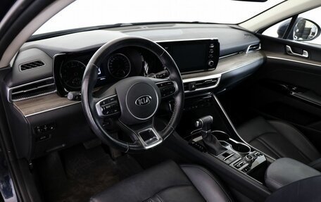 KIA K5, 2021 год, 2 450 000 рублей, 11 фотография