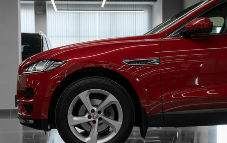 Jaguar F-Pace, 2018 год, 3 190 000 рублей, 27 фотография