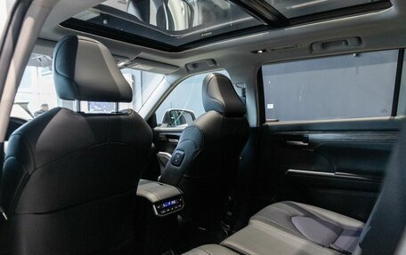 Toyota Highlander, 2026 год, 5 690 000 рублей, 13 фотография