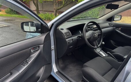 Toyota Corolla, 2004 год, 670 000 рублей, 9 фотография