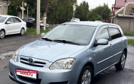 Toyota Corolla, 2004 год, 670 000 рублей, 7 фотография