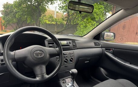 Toyota Corolla, 2004 год, 670 000 рублей, 13 фотография