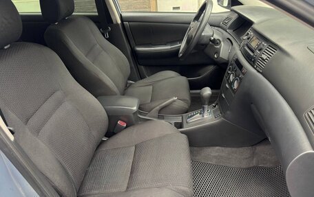 Toyota Corolla, 2004 год, 670 000 рублей, 21 фотография