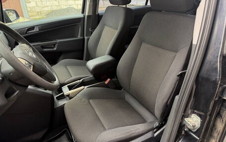 Opel Zafira B, 2008 год, 695 000 рублей, 10 фотография