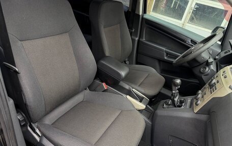 Opel Zafira B, 2008 год, 695 000 рублей, 17 фотография