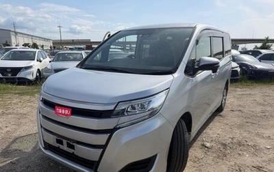 Toyota Noah III, 2021 год, 2 100 000 рублей, 1 фотография
