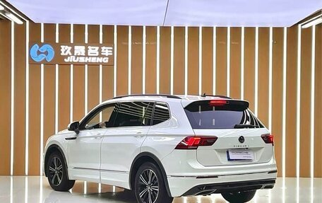 Volkswagen Tiguan II, 2021 год, 1 400 173 рублей, 6 фотография