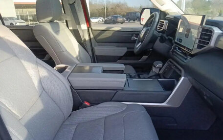 Toyota Sequoia, 2024 год, 11 449 091 рублей, 16 фотография