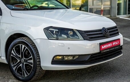 Volkswagen Passat B7, 2011 год, 968 000 рублей, 10 фотография