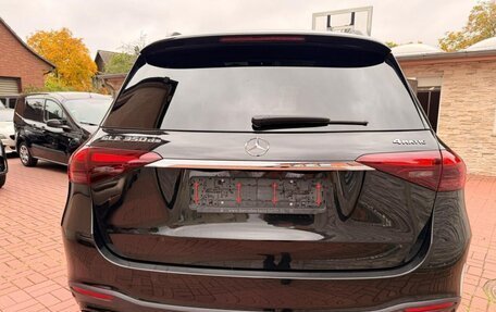 Mercedes-Benz GLE, 2025 год, 10 584 453 рублей, 3 фотография