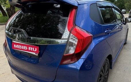 Honda Fit III, 2014 год, 950 000 рублей, 4 фотография