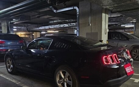 Ford Mustang VI рестайлинг, 2009 год, 2 050 000 рублей, 3 фотография