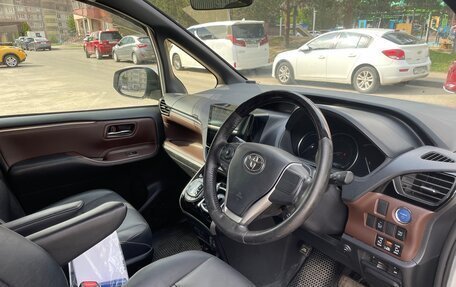 Toyota Esquire I, 2015 год, 1 600 000 рублей, 6 фотография