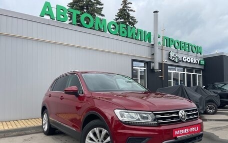 Volkswagen Tiguan II, 2018 год, 2 650 000 рублей, 2 фотография