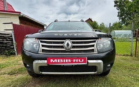 Renault Duster I рестайлинг, 2014 год, 800 000 рублей, 2 фотография