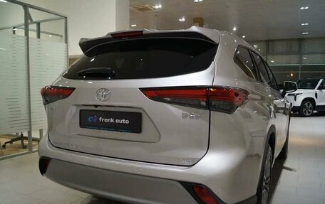 Toyota Highlander, 2025 год, 5 600 000 рублей, 7 фотография