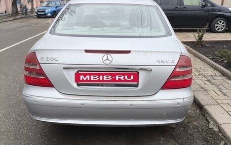 Mercedes-Benz E-Класс, 2005 год, 900 000 рублей, 7 фотография