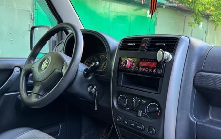 Suzuki Jimny, 2007 год, 745 000 рублей, 39 фотография