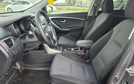 Hyundai i30 II рестайлинг, 2013 год, 890 000 рублей, 10 фотография