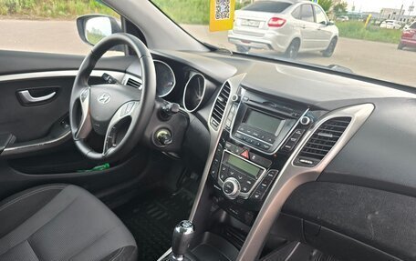Hyundai i30 II рестайлинг, 2013 год, 890 000 рублей, 12 фотография