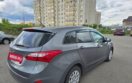 Hyundai i30 II рестайлинг, 2013 год, 890 000 рублей, 3 фотография
