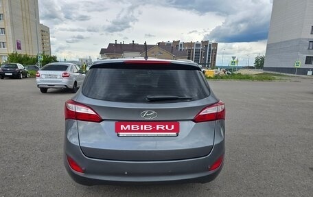 Hyundai i30 II рестайлинг, 2013 год, 890 000 рублей, 7 фотография
