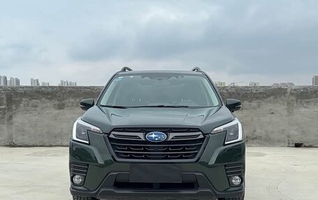 Subaru Forester, 2022 год, 2 940 000 рублей, 2 фотография