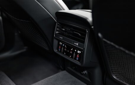 Audi SQ8, 2024 год, 16 500 000 рублей, 24 фотография
