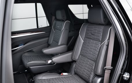 Cadillac Escalade V, 2025 год, 19 650 000 рублей, 32 фотография