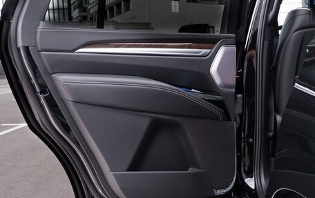 Cadillac Escalade V, 2025 год, 19 650 000 рублей, 31 фотография