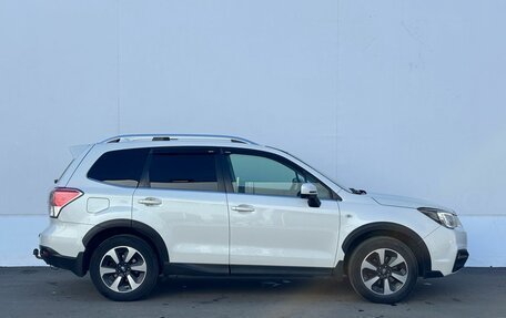 Subaru Forester, 2017 год, 1 790 000 рублей, 4 фотография