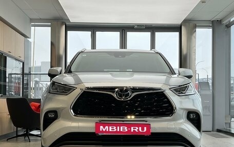 Toyota Highlander, 2026 год, 5 799 000 рублей, 2 фотография