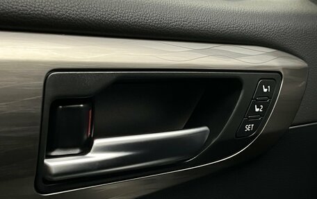 Toyota Highlander, 2026 год, 5 799 000 рублей, 19 фотография