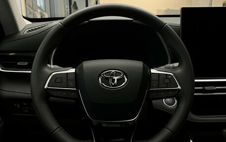 Toyota Highlander, 2026 год, 5 799 000 рублей, 29 фотография