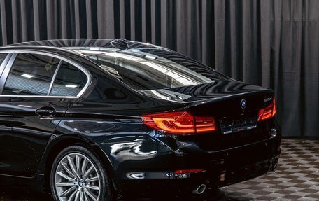 BMW 5 серия, 2019 год, 2 295 000 рублей, 10 фотография